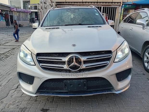 Mercedes-Benz GLE-Class 2018 Silver