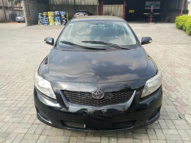 Toyota Corolla 2009 Black