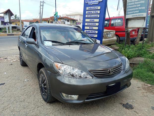 Toyota Camry 2002 Blue