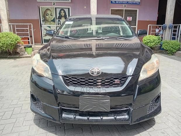 Toyota Matrix 2009 Black