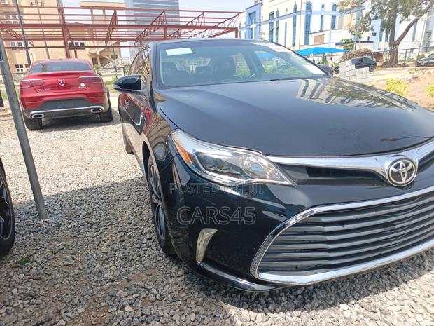 Toyota Avalon 2016 Black