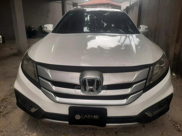 Honda Crosstour 2010 White