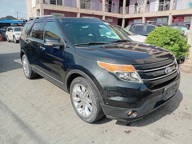 Ford Explorer 2015 Black