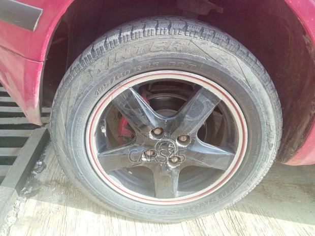 Toyota Yaris 2001 Red
