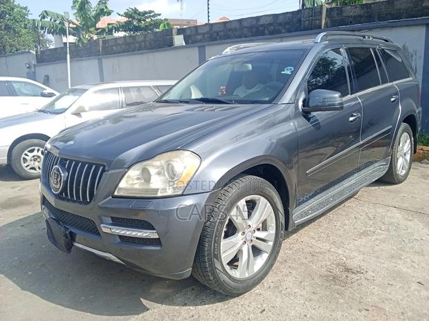Mercedes-Benz GL-Class 2011 Gray