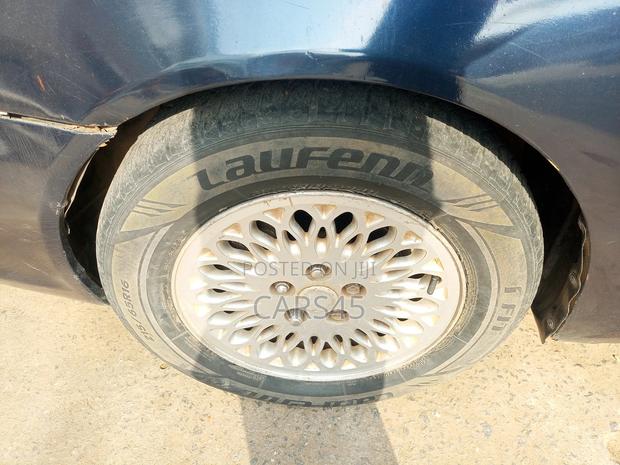 Toyota Camry 2004 Blue