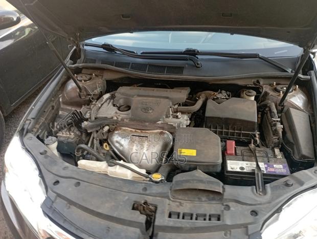 Toyota Camry 2015 Brown