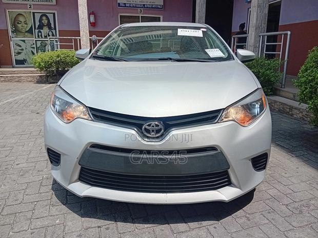 Toyota Corolla 2014 Silver