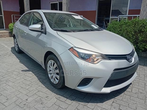 Toyota Corolla 2014 Silver