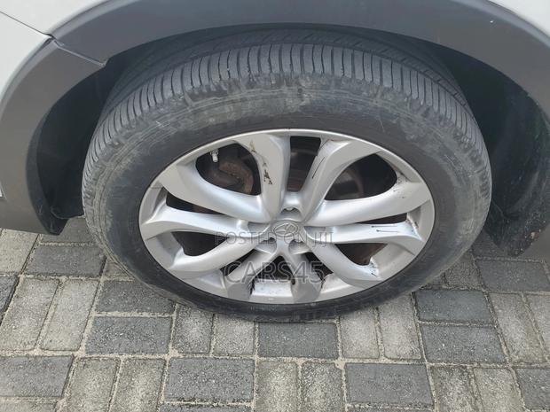 Mazda CX-9 2011 White
