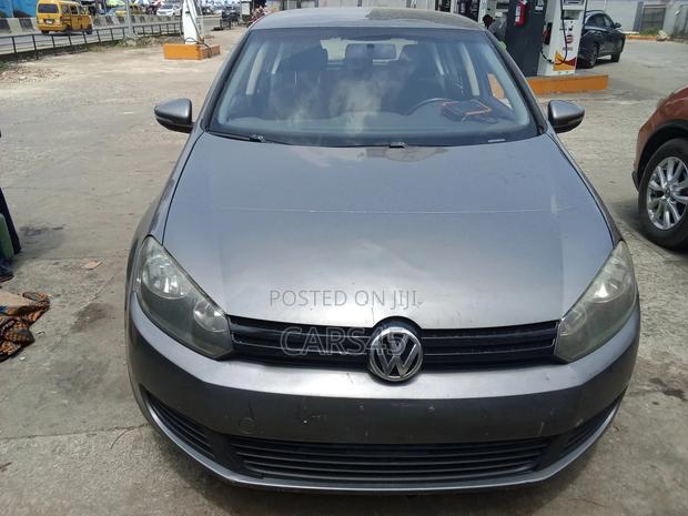 Volkswagen Golf 1.6 TDI 3 Door 2010 Gray