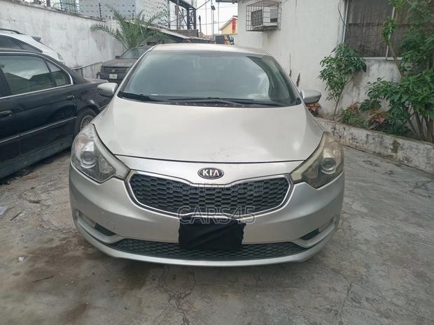 Kia Cerato 2014 Silver