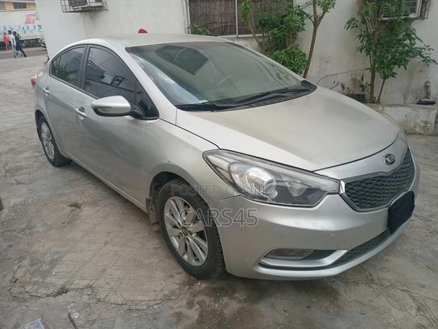 Kia Cerato 2014 Silver