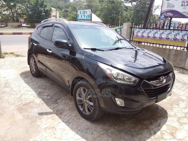 Hyundai Tucson 2015 Black