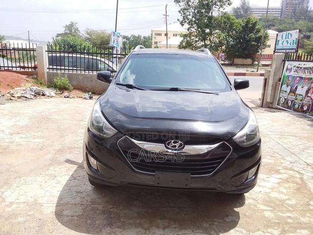 Hyundai Tucson 2015 Black