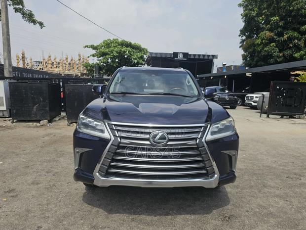 Lexus LX 570 AWD 2016 Blue
