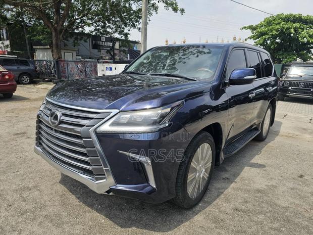 Lexus LX 570 AWD 2016 Blue