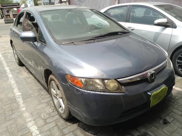 Honda Civic 2006 Blue
