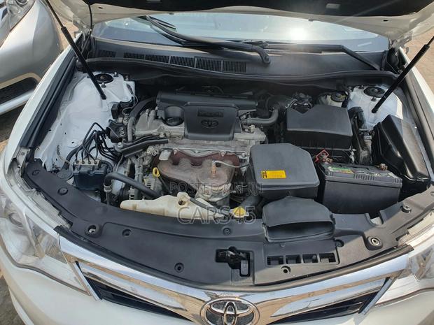 Toyota Camry 2014 White