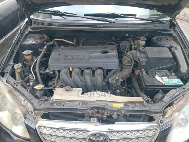 Toyota Corolla 2004 Black