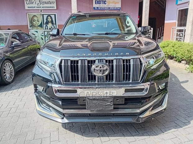 Toyota Land Cruiser Prado 2021 Black