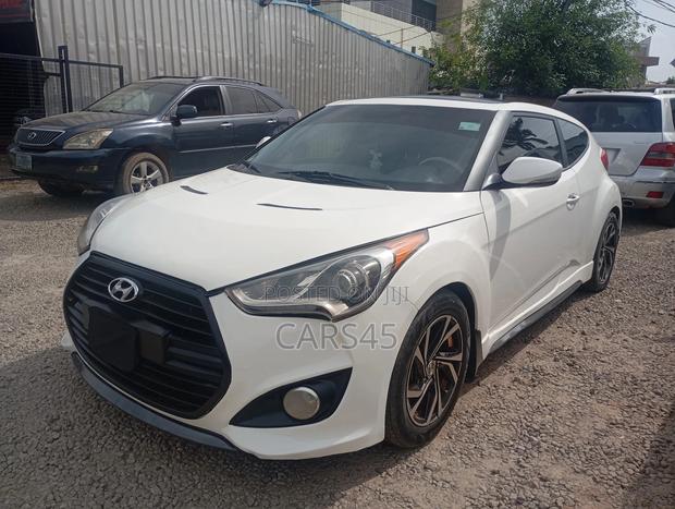 Hyundai Veloster 2013 White