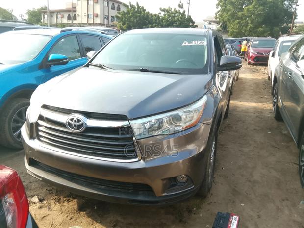 Toyota Highlander 2015 Gray
