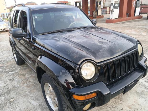Jeep Liberty 2004 Black