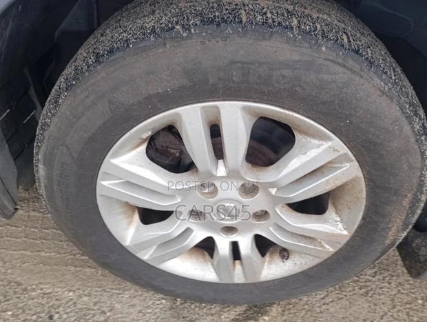 Nissan Altima 2012 Gray