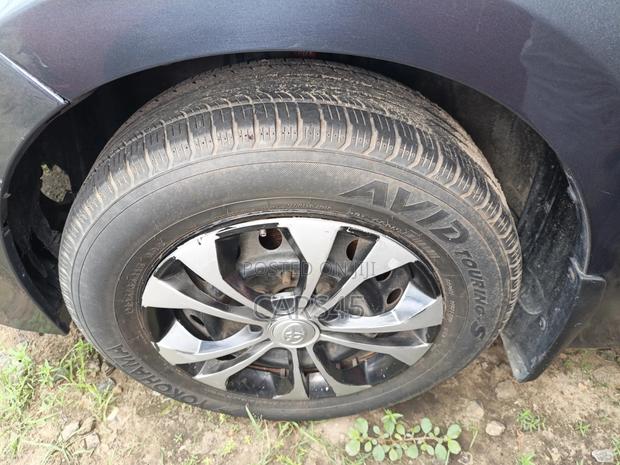 Toyota Corolla 2015 Gray