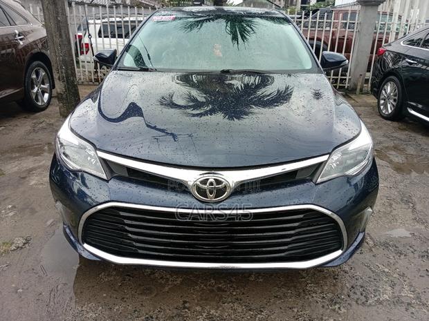 Toyota Avalon XLE 4dr Sedan (3.5L 6cyl 6A) 2014 Blue