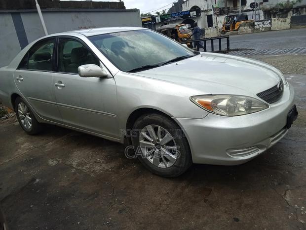 Toyota Camry 2003 Silver