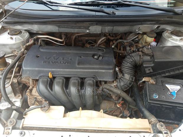 Toyota Corolla 2006 Silver