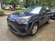 Toyota RAV4 XLE 2021 Blue for sale