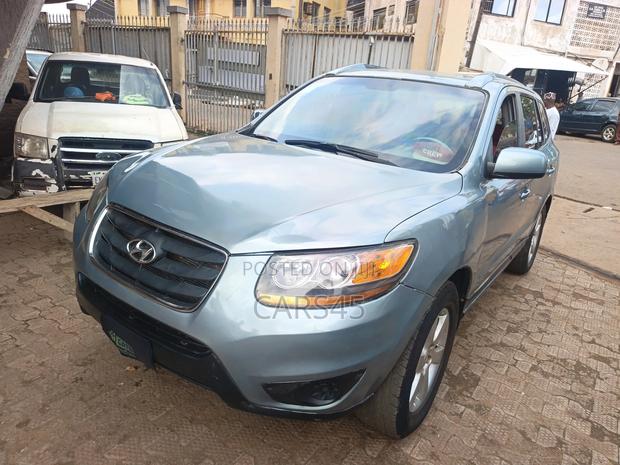 Hyundai Santa Fe 2008 Gray
