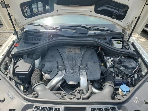 Mercedes-Benz M Class 2012 White