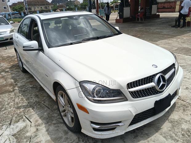 Mercedes-Benz C250 2012 White