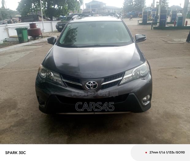 Toyota RAV4 2015 Gray