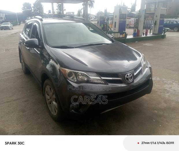 Toyota RAV4 2015 Gray