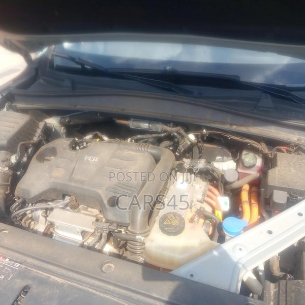 Roewe RX5 2019 Silver