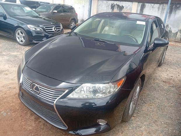 Lexus ES 2013 Black
