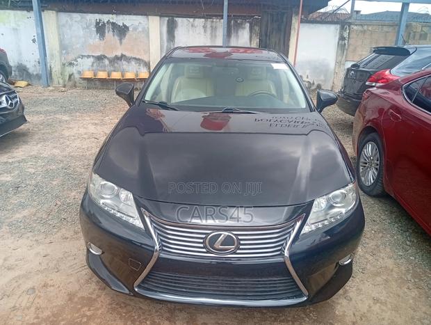 Lexus ES 2013 Black