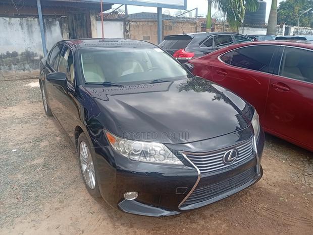 Lexus ES 2013 Black
