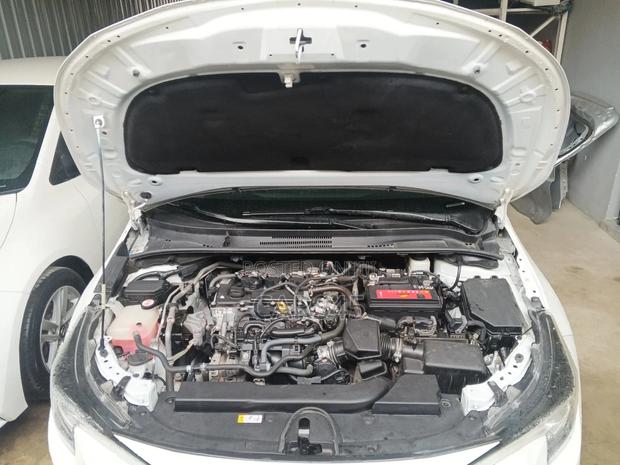 Toyota Corolla 2022 White
