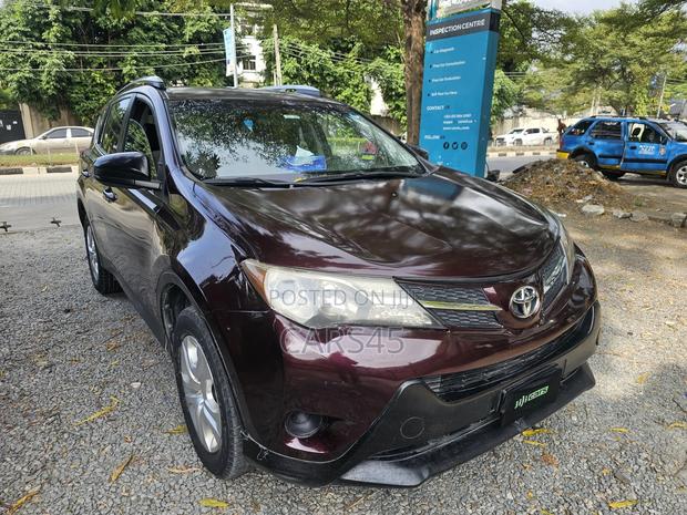 Toyota RAV4 LE FWD (2.5L 4cyl 6A) 2013 Burgandy