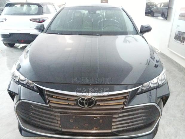 Toyota Avalon 2020 Black