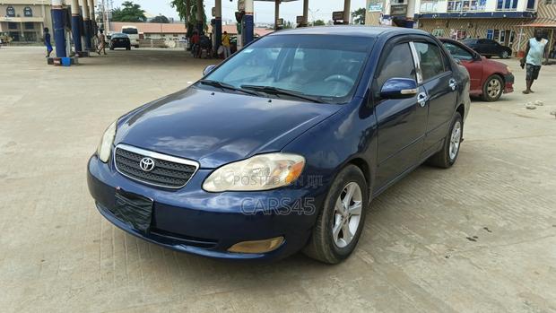 Toyota Corolla 2005 Blue