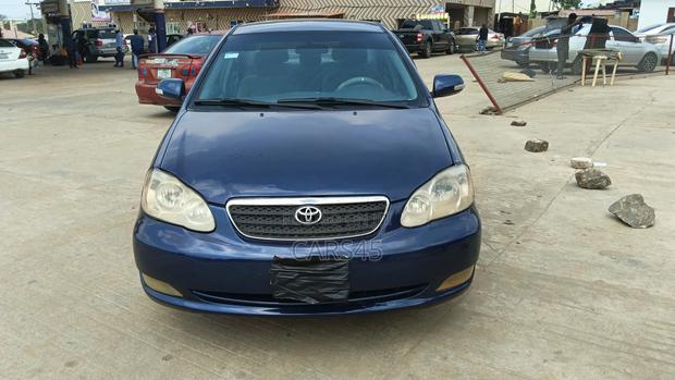 Toyota Corolla 2005 Blue