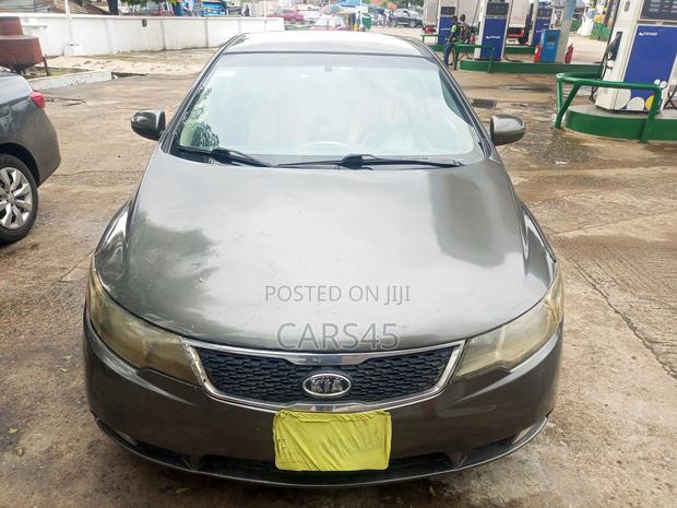 Kia Cerato 2011 Gray