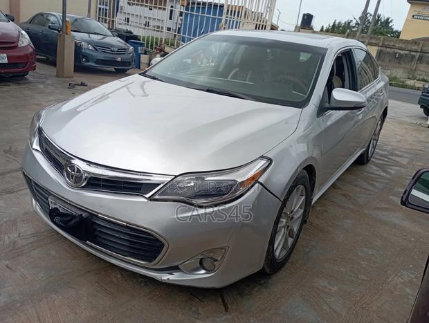 Toyota Avalon 2014 Silver